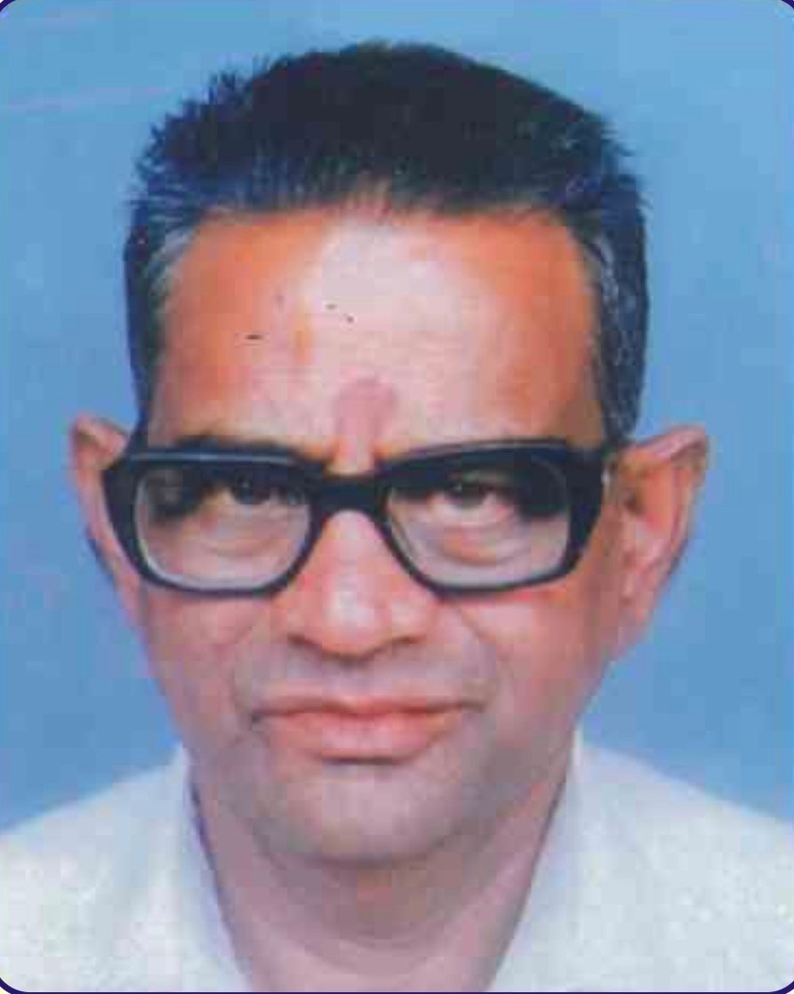 कै. रामदास सोमा गाजरे